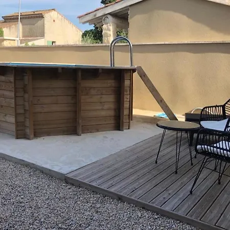Le Dormadou Des Tilleuls Graveson Exterior foto